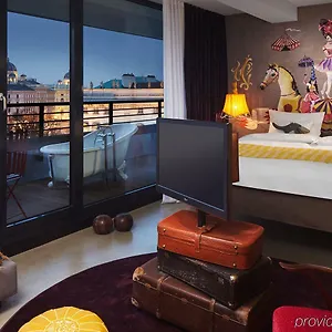 4* Hotel 25hours Beim Museumsquartier